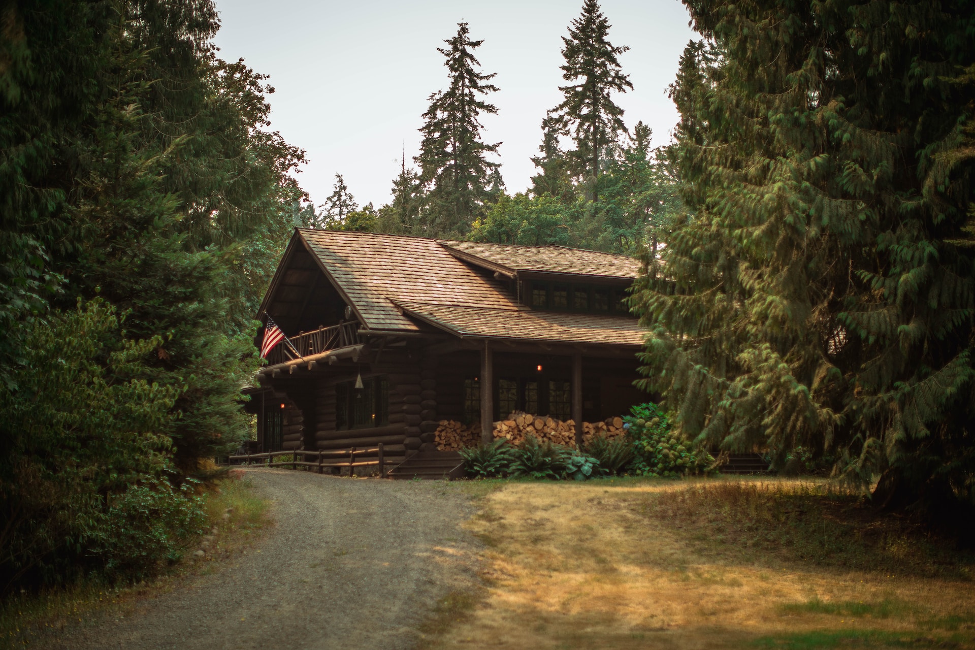 A cozy Complete BnB rental cabin amidst the stunning landscapes of the United States.
